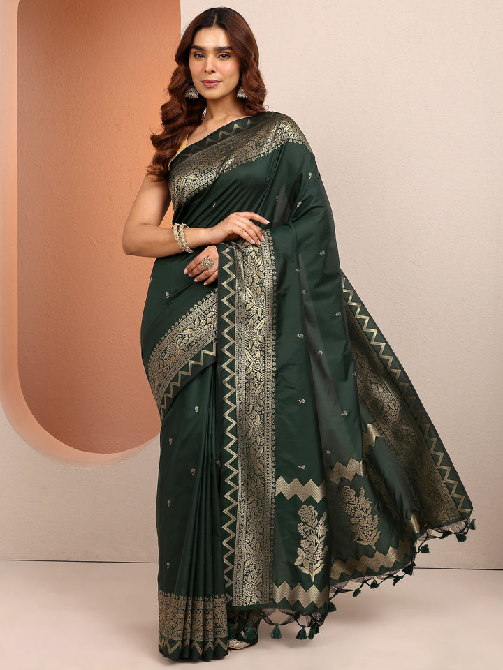 Green Woven Design Banarsi Silk Blend Saree With Unstitched Blouse Piece