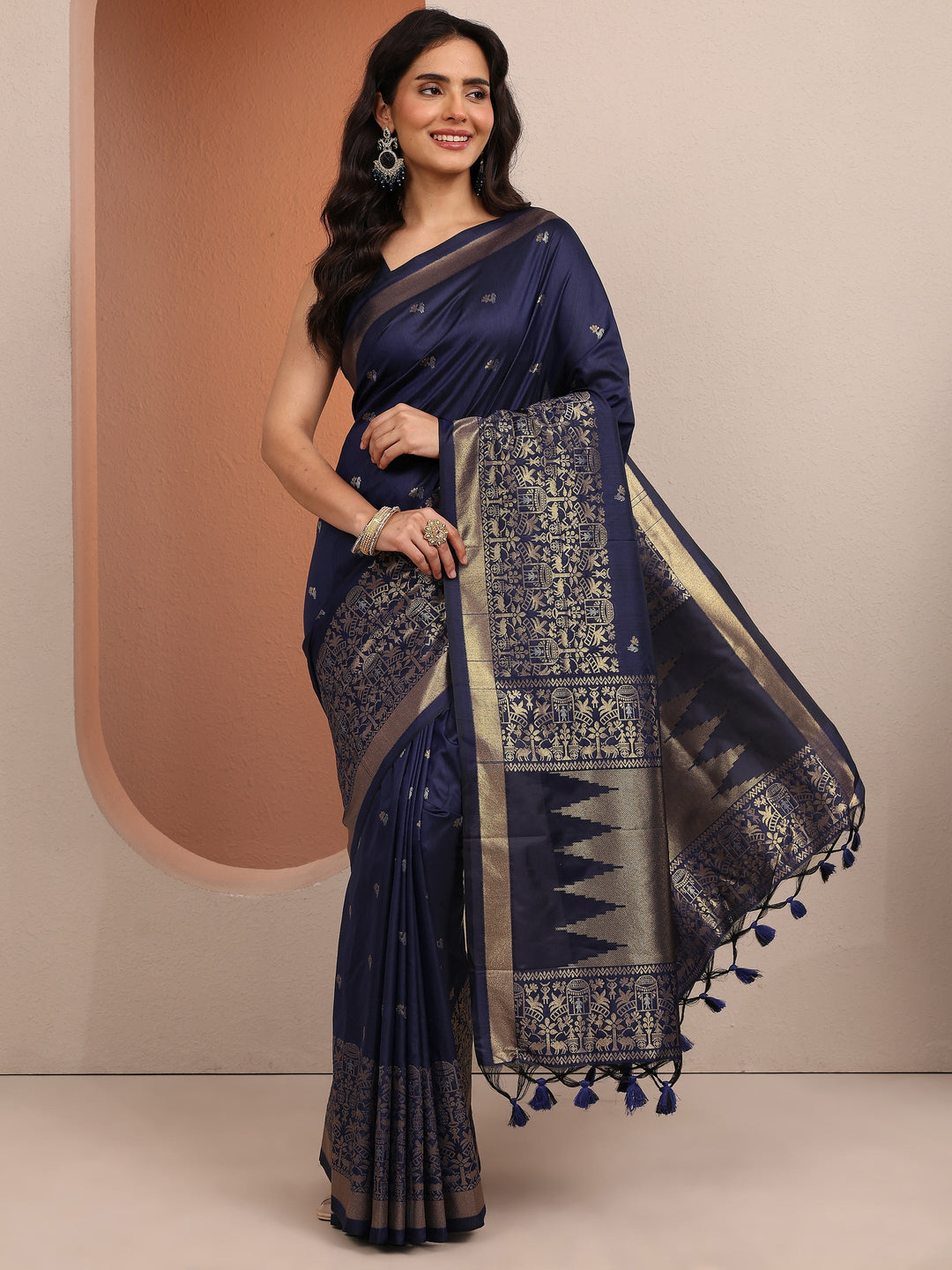 Blue Woven Design Banarsi Silk Blend Saree With Unstitched Blouse Piece