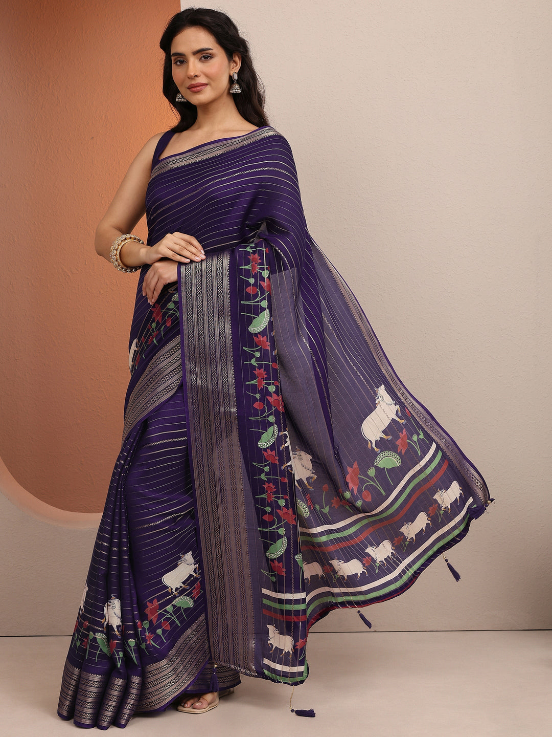 Purple Printed Silk Blend Saree With Unstitched Blouse Piece