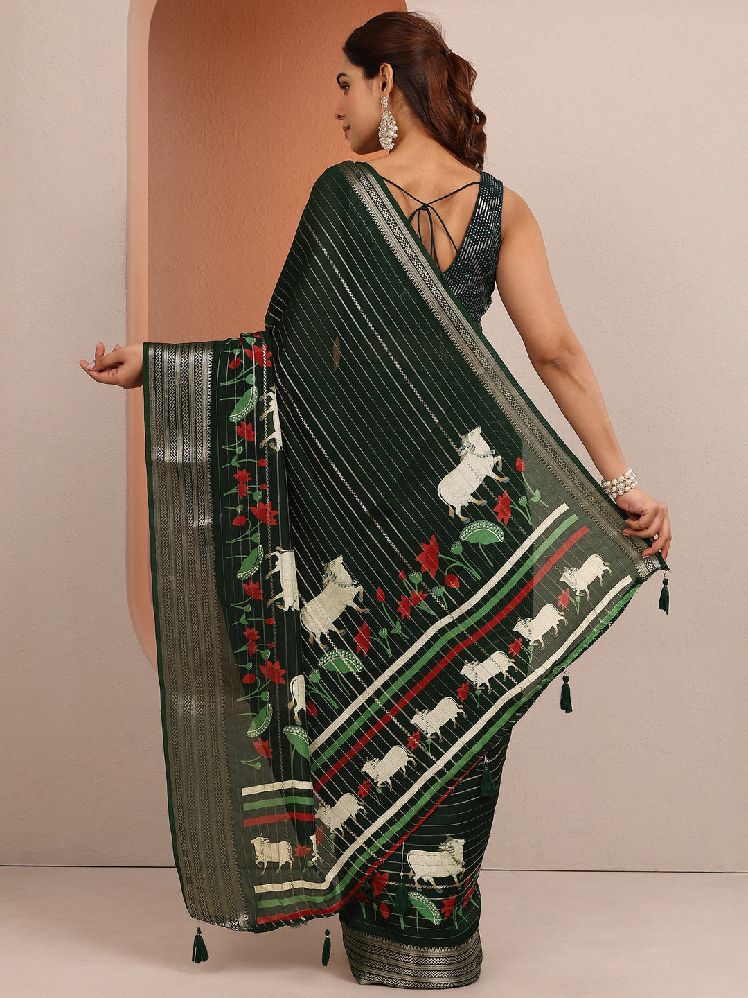 Green Printed Silk Blend Saree With Unstitched Blouse Piece