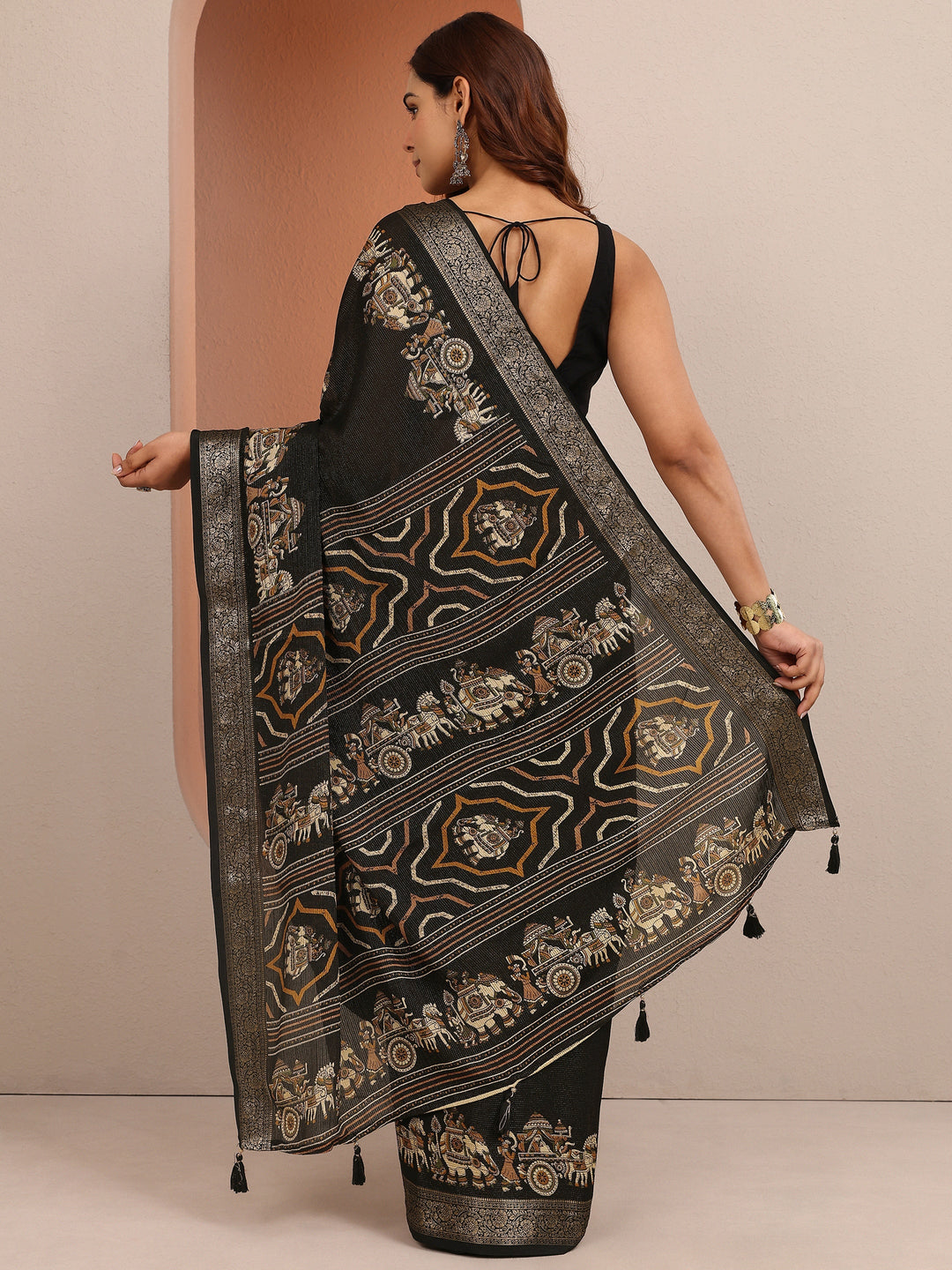 Black Tribal Printed Silk Blend Saree With Unstitched Blouse Piece
