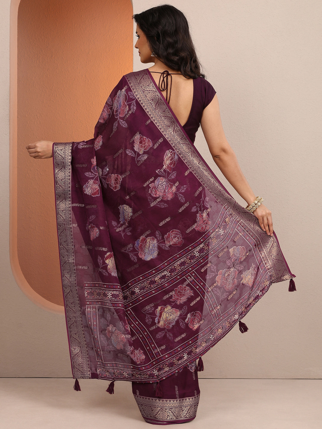 Burgundy Printed Silk Blend Saree With Unstitched Blouse Piece