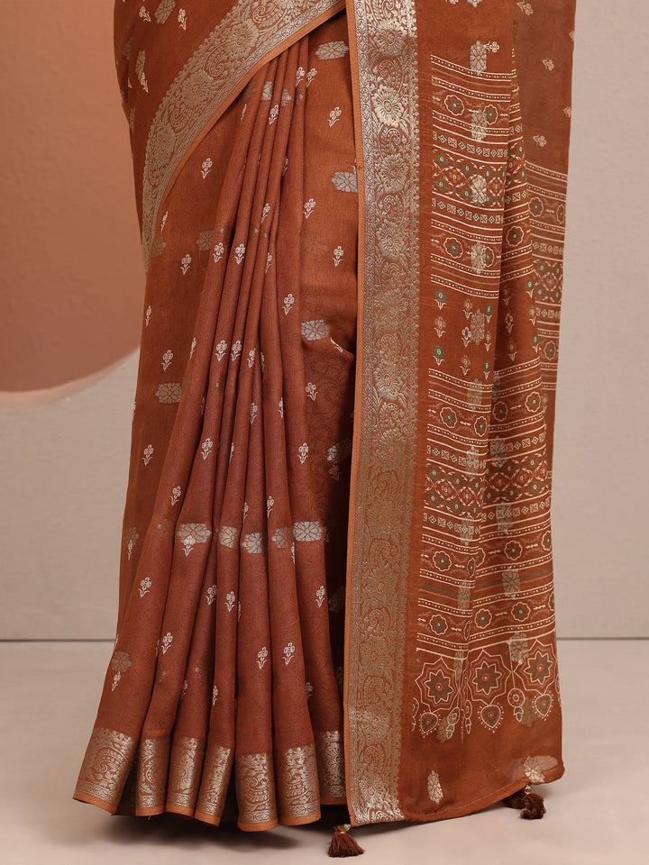 Rust Printed Silk Blend Saree With Unstitched Blouse Piece