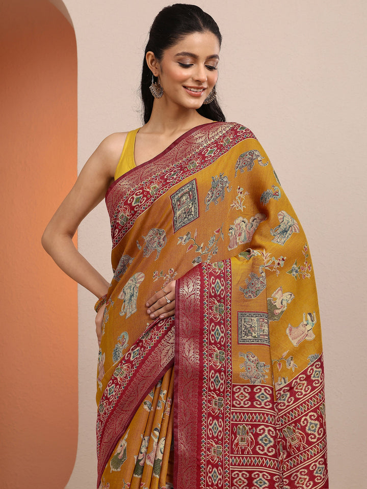 Mustard Printed Silk Blend Saree With Unstitched Blouse Piece