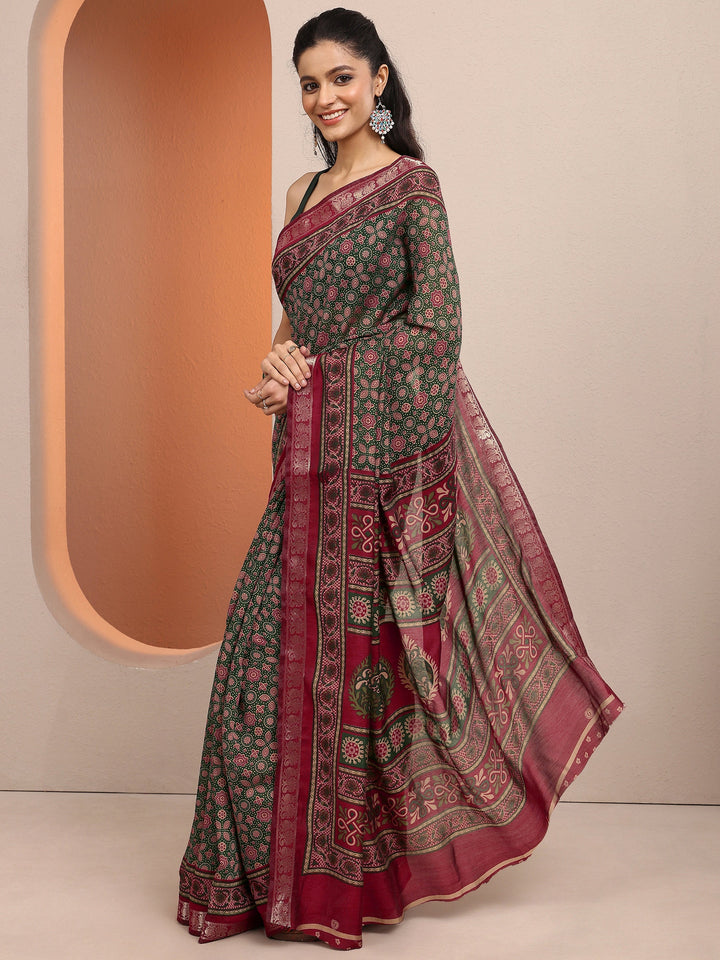 Green Printed Silk Blend Saree With Unstitched Blouse Piece