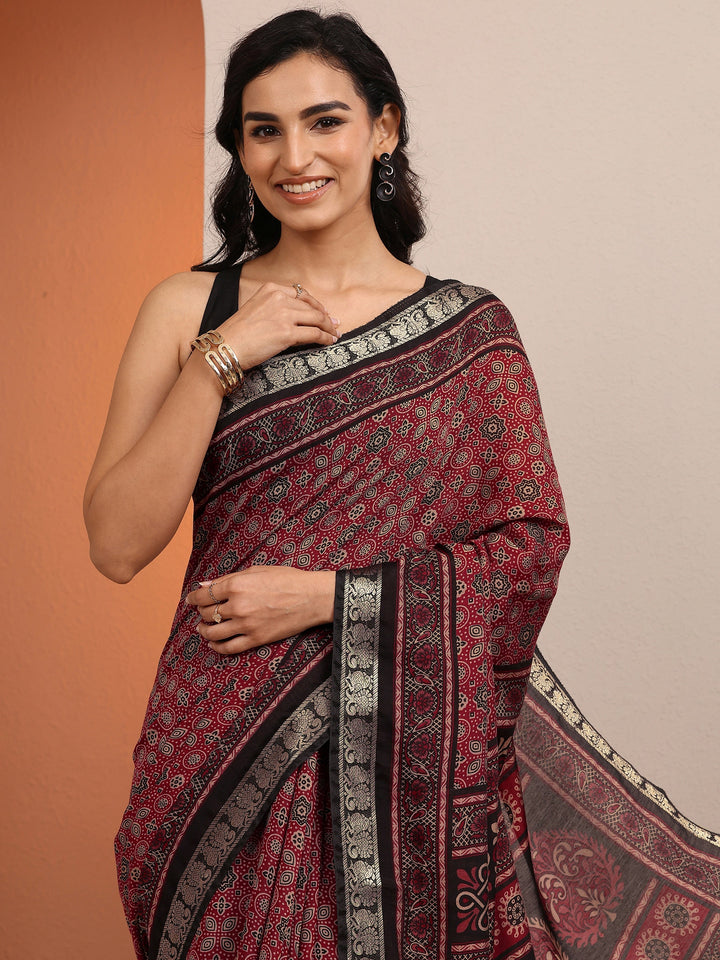 Maroon Printed Silk Blend Saree With Unstitched Blouse Piece