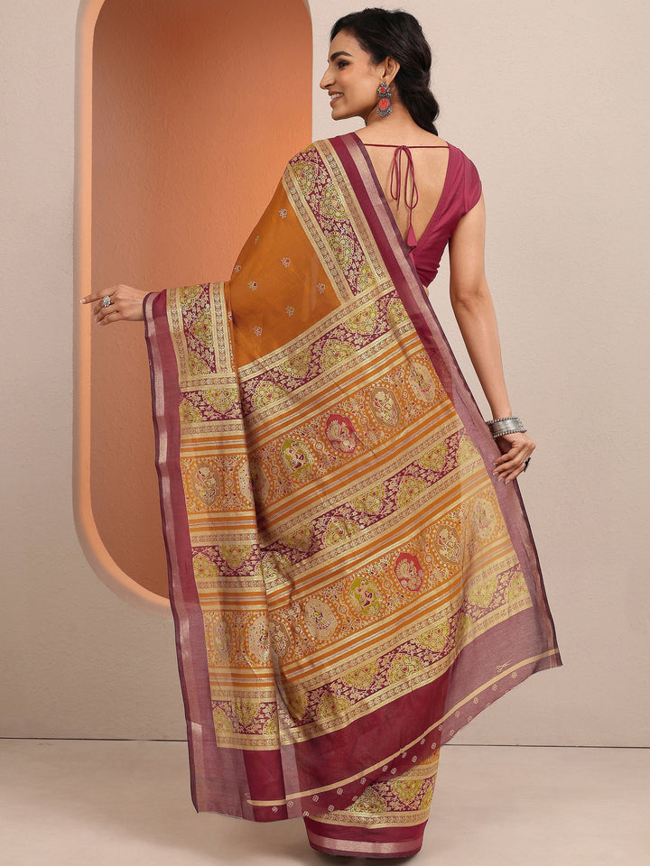 Mustard Printed Silk Blend Saree With Unstitched Blouse Piece