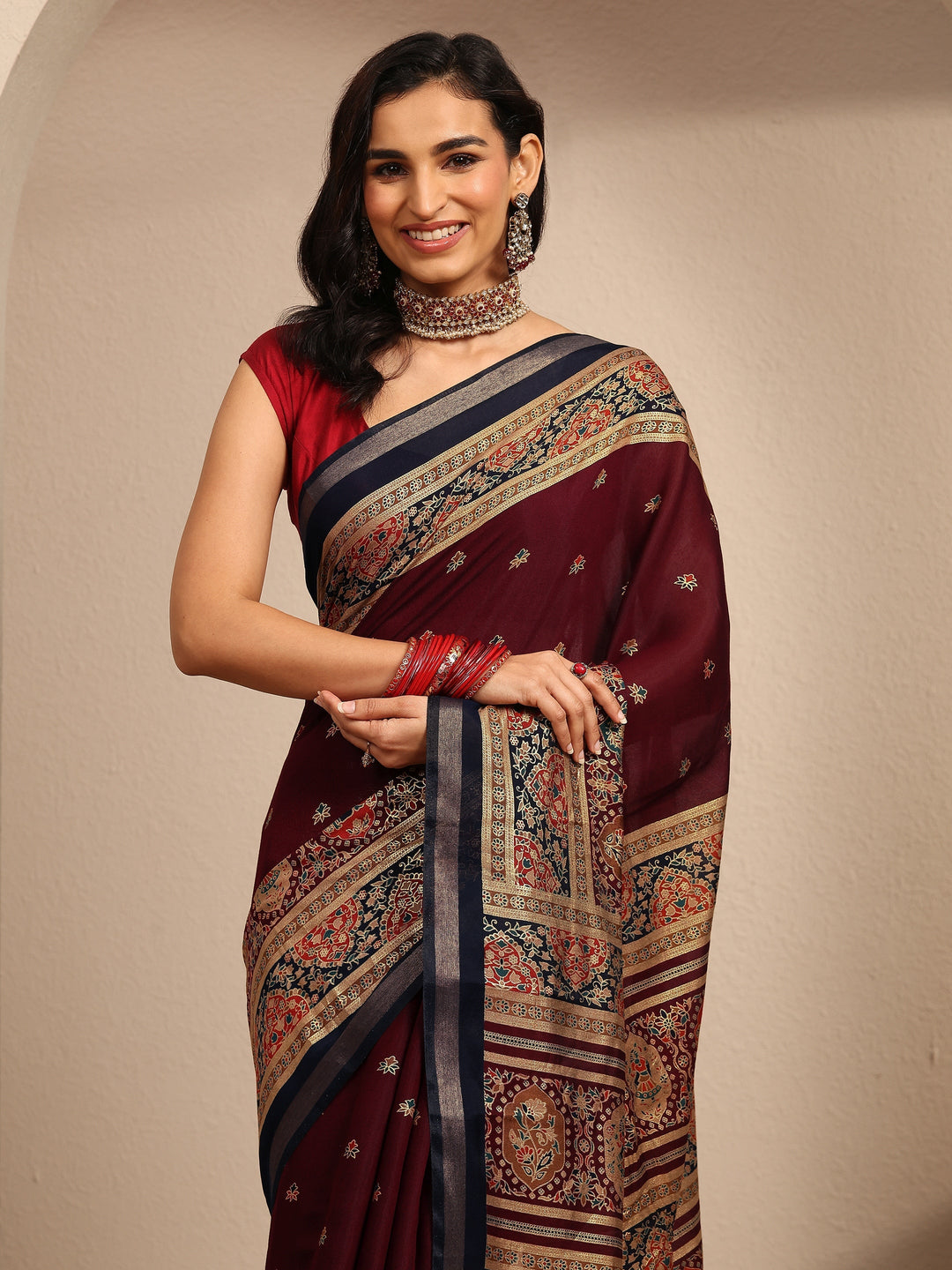 Maroon Printed Silk Blend Saree With Unstitched Blouse Piece