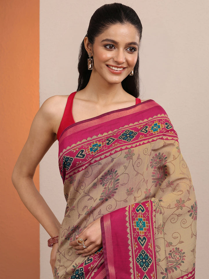 Beige Paisley Printed Silk Blend Saree With Unstitched Blouse Piece