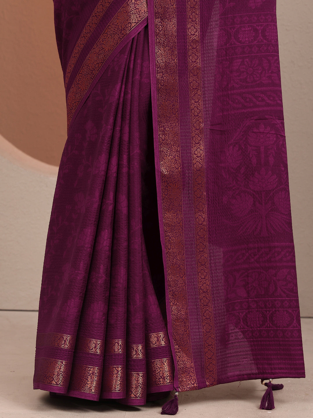 Burgundy Printed Silk Blend Saree With Unstitched Blouse Piece