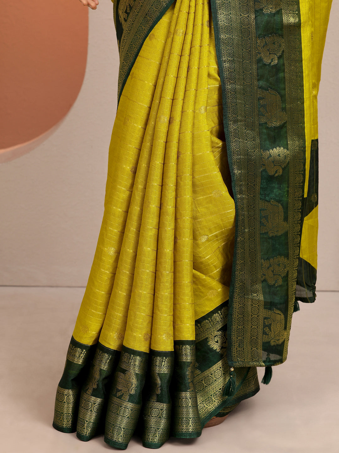 Lime Green Woven Design Banarsi Silk Blend Saree With Unstitched Blouse Piece
