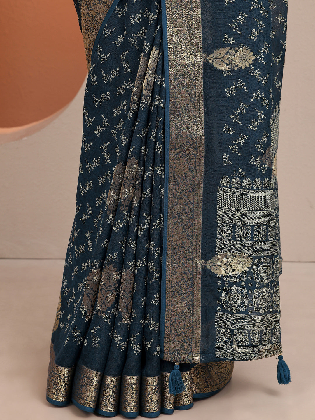 Blue Printed Silk Blend Saree With Unstitched Blouse Piece