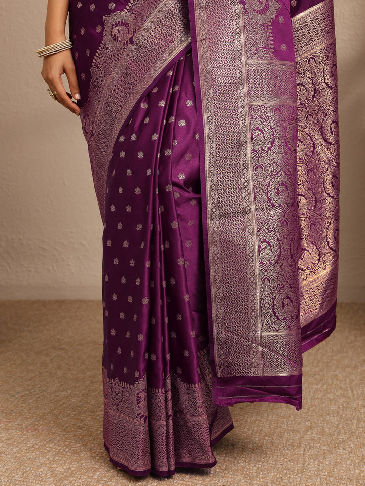 Burgundy Embroidered Silk Blend Saree With Unstitched Blouse Piece