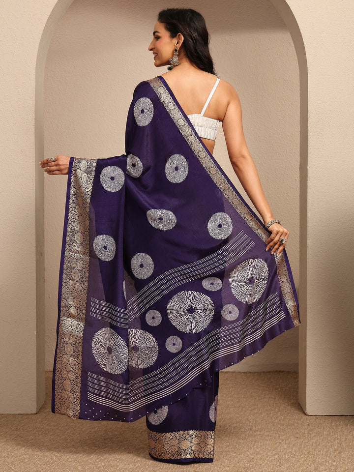 Purple Geometric Printed Silk Blend Saree With Unstitched Blouse Piece