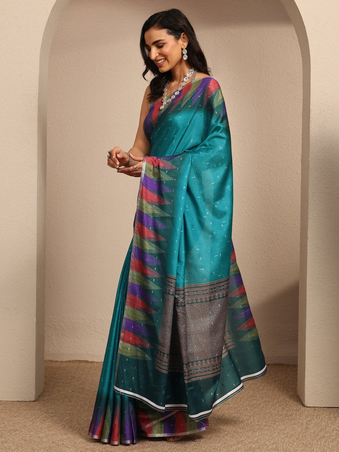 Blue Woven Design Silk Blend Saree With Unstitched Blouse Piece