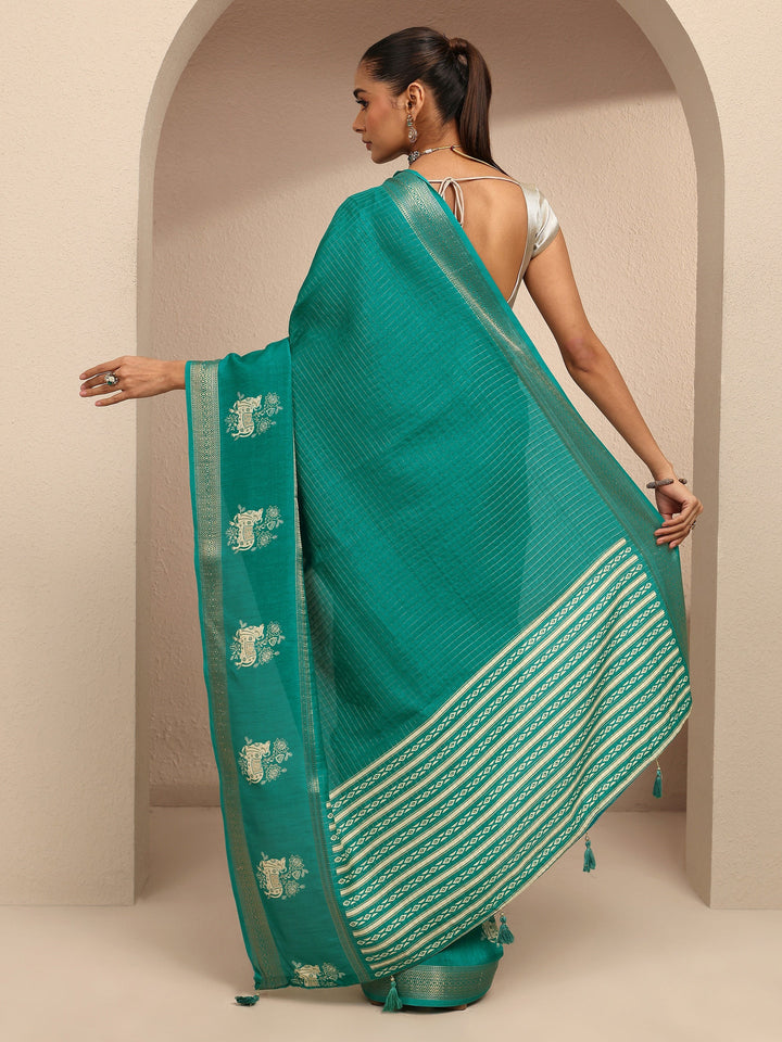 Blue Embellished Silk Blend Saree With Unstitched Blouse Piece