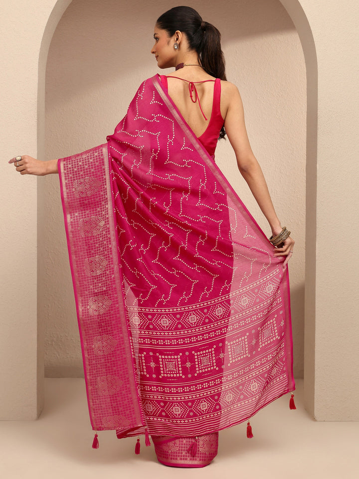 Red Bandhani Printed Silk Blend Saree With Unstitched Blouse Piece