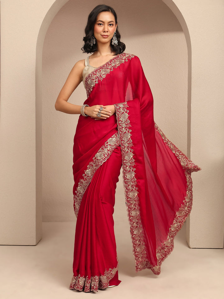 Red Embroidered Silk Blend Saree With Unstitched Blouse Piece