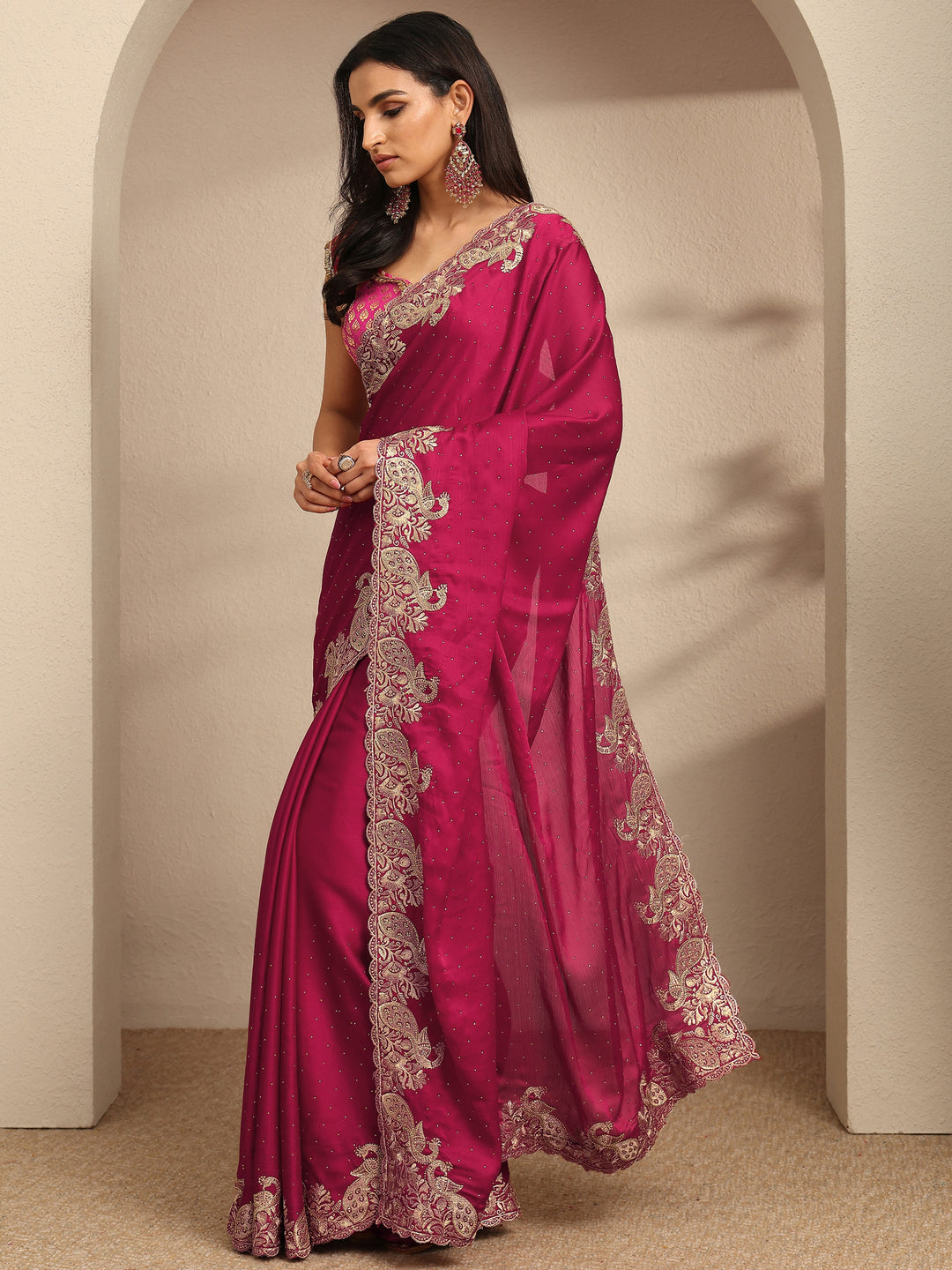 Magenta Embellished Silk Blend Saree With Unstitched Blouse Piece