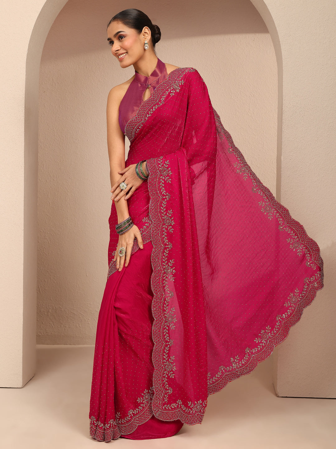Pink Embellished Silk Blend Saree With Unstitched Blouse Piece