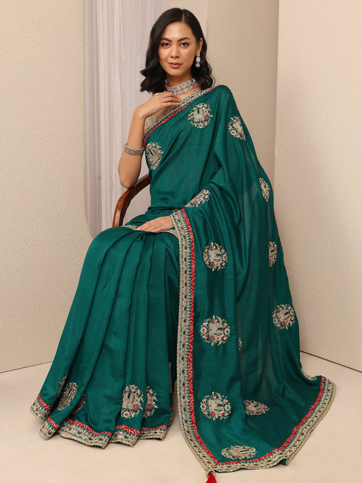 Green Embroidered Silk Blend Saree With Unstitched Blouse Piece