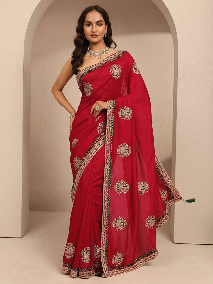 Red Embroidered Silk Blend Saree With Unstitched Blouse Piece