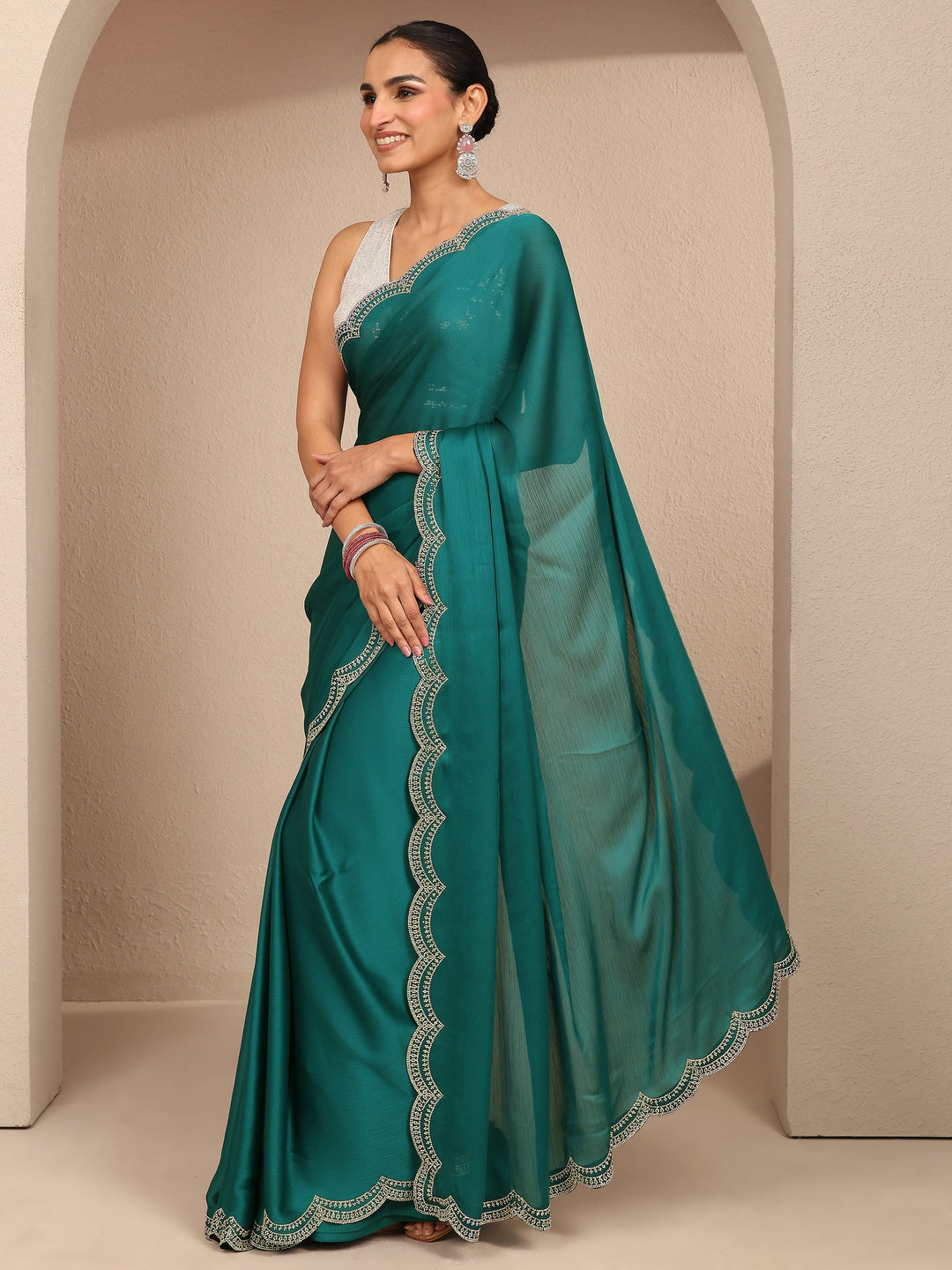 Blue Solid Silk Blend Saree With Unstitched Blouse Piece