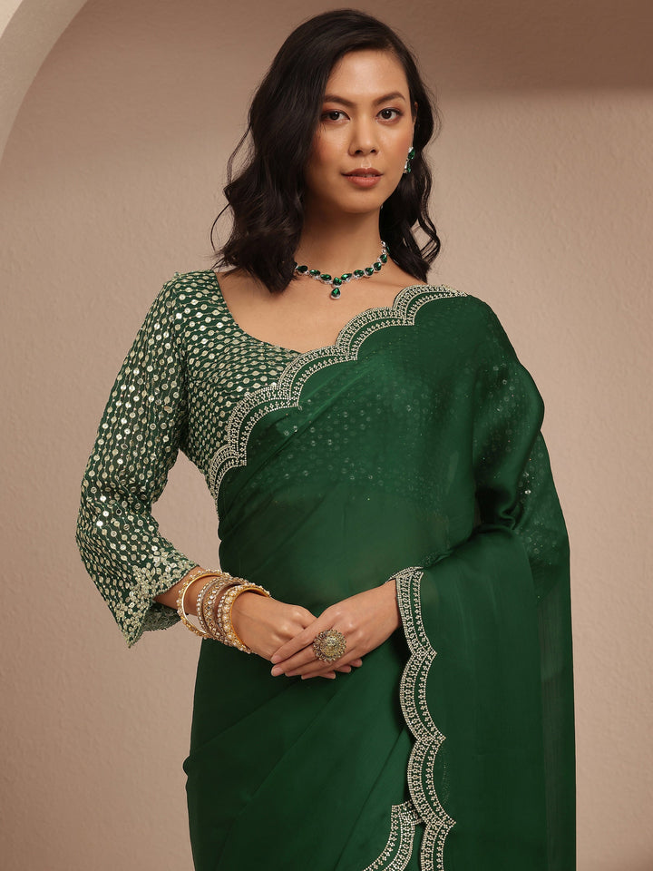 Green Solid Silk Blend Saree With Unstitched Blouse Piece