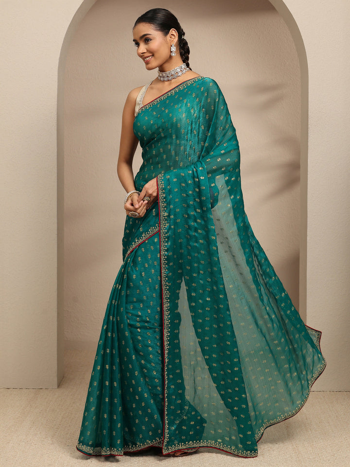 Blue Floral Printed Silk Blend Saree With Unstitched Blouse Piece