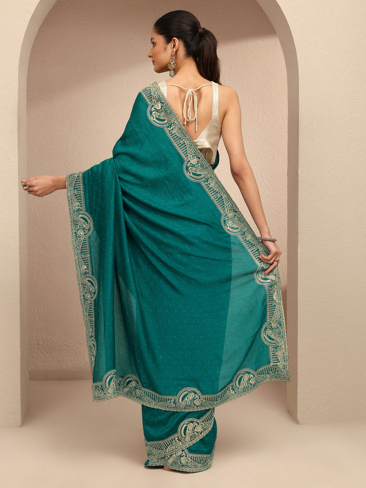 Green Embellished Silk Blend Saree With Unstitched Blouse Piece