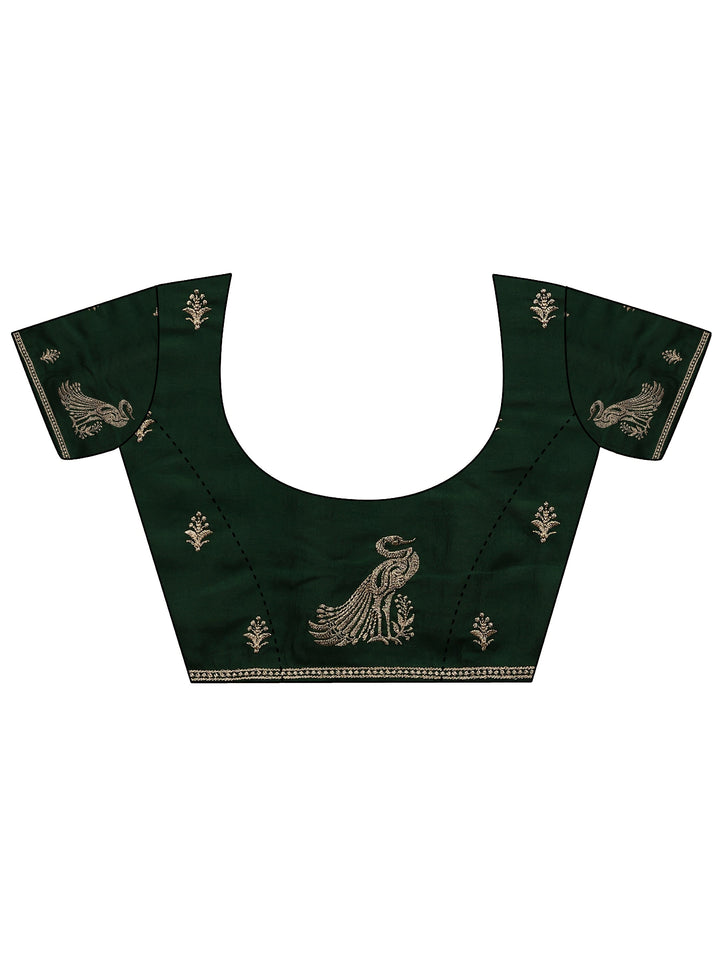 Green Embellished Silk Blend Saree With Unstitched Blouse Piece