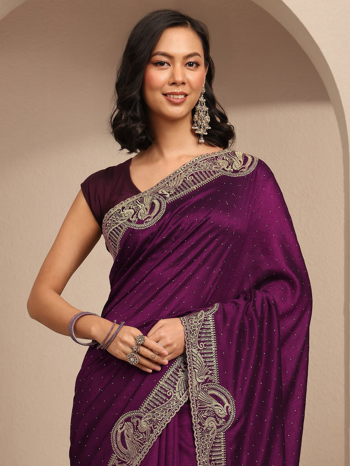 Purple Embellished Silk Blend Saree With Unstitched Blouse Piece