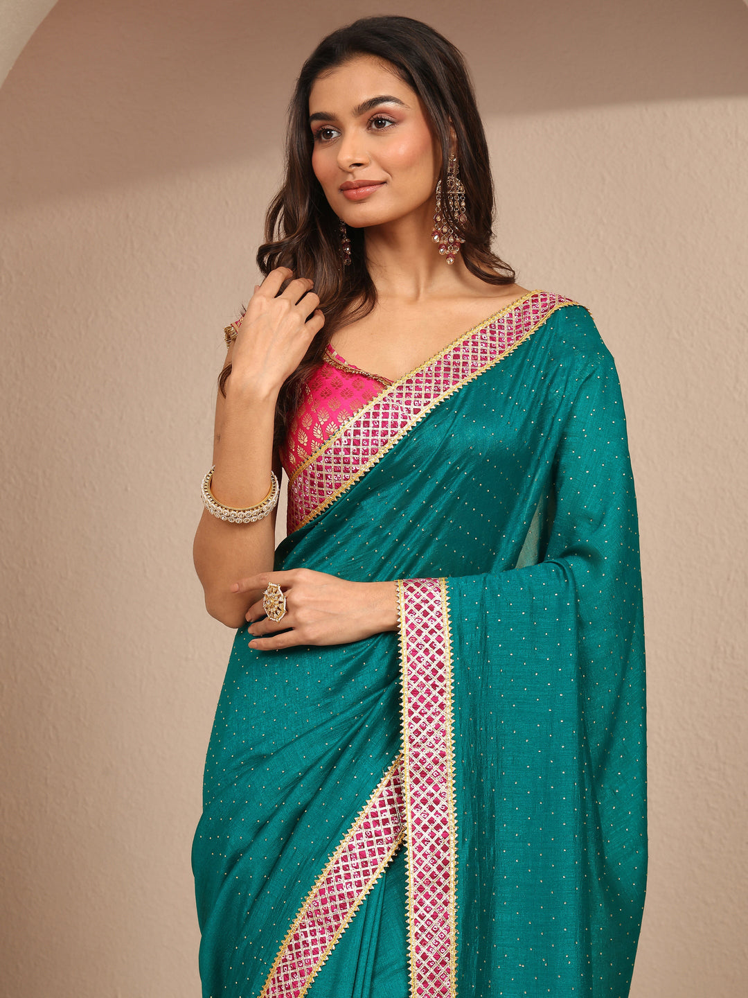 Blue Embellished Silk Blend Saree With Unstitched Blouse Piece