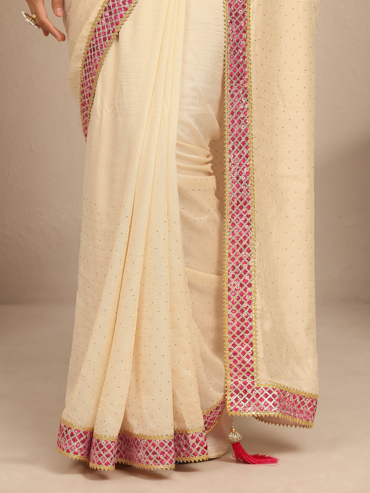 Cream Embellished Silk Blend Saree With Unstitched Blouse Piece