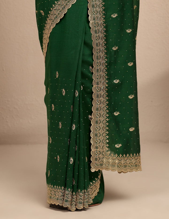 Green Paisley Embroidered Silk Blend Saree With Unstitched Blouse Piece