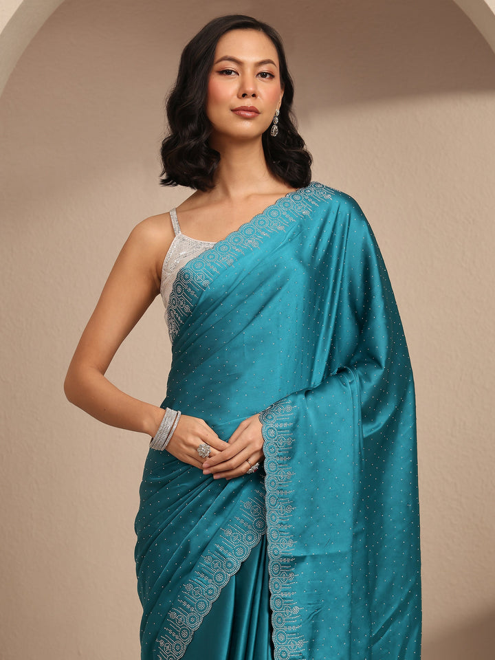 Blue Embellished Silk Blend Saree With Unstitched Blouse Piece