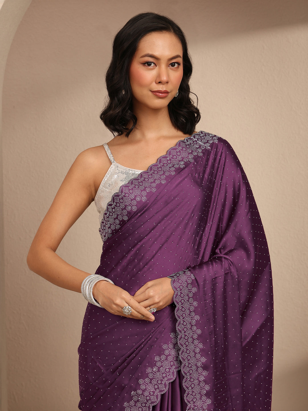 Burgundy Embellished Silk Blend Saree With Unstitched Blouse Piece