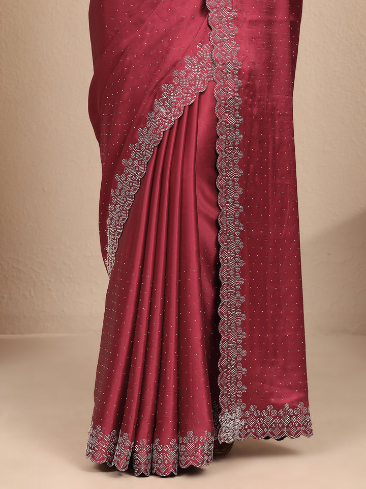Red Embellished Silk Blend Saree With Unstitched Blouse Piece