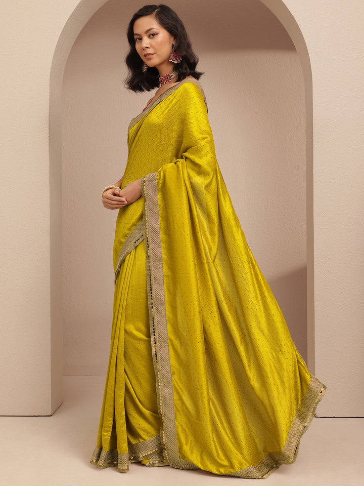 Yellow Embellished Silk Blend Saree With Unstitched Blouse Piece
