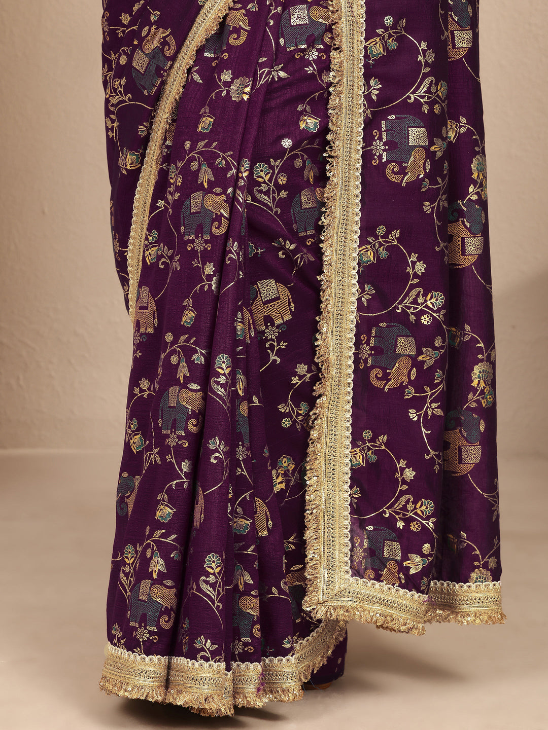 Burgundy Tribal Printed Silk Blend Saree With Unstitched Blouse Piece