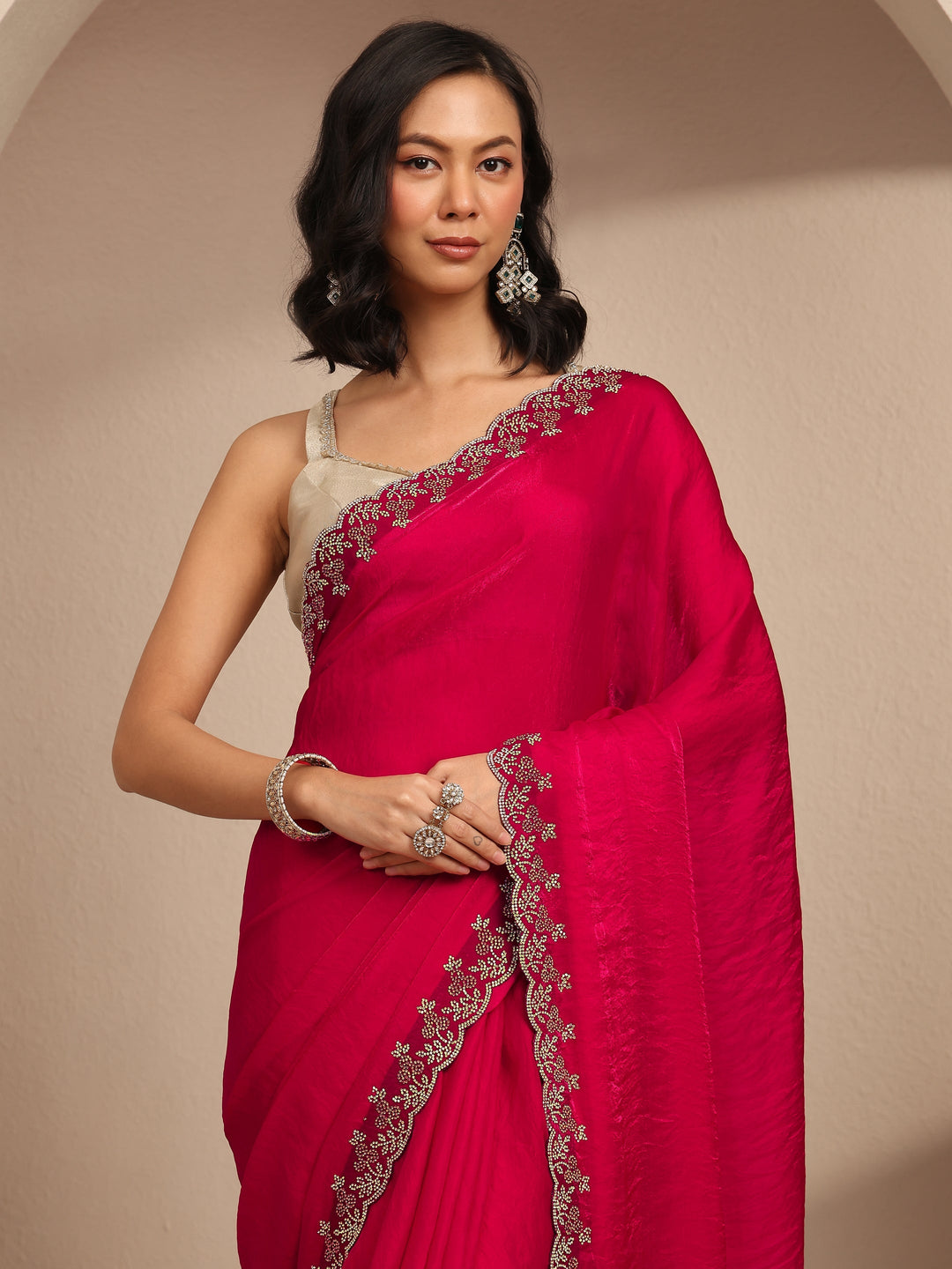 Pink Solid Silk Blend Saree With Unstitched Blouse Piece