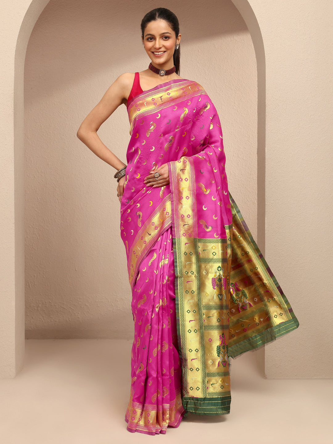 Pink Woven Design Silk Blend Banarasi Saree With Unstitched Blouse Piece