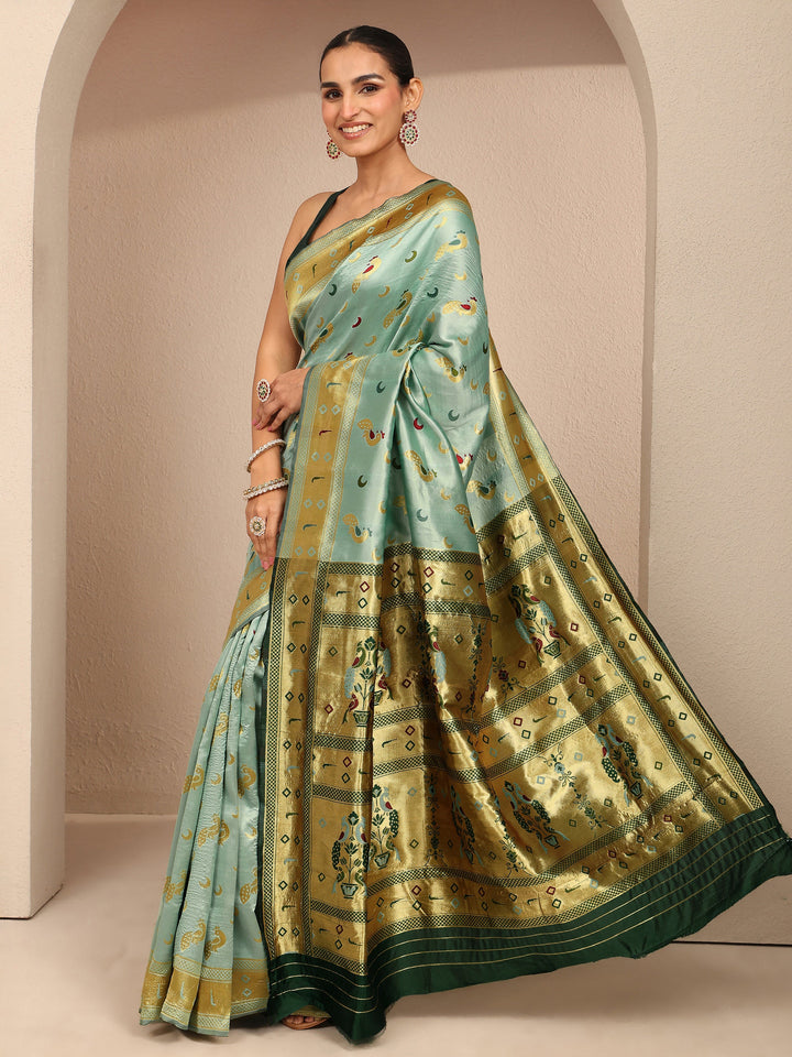 Grey Woven Design Silk Blend Banarasi Saree With Unstitched Blouse Piece