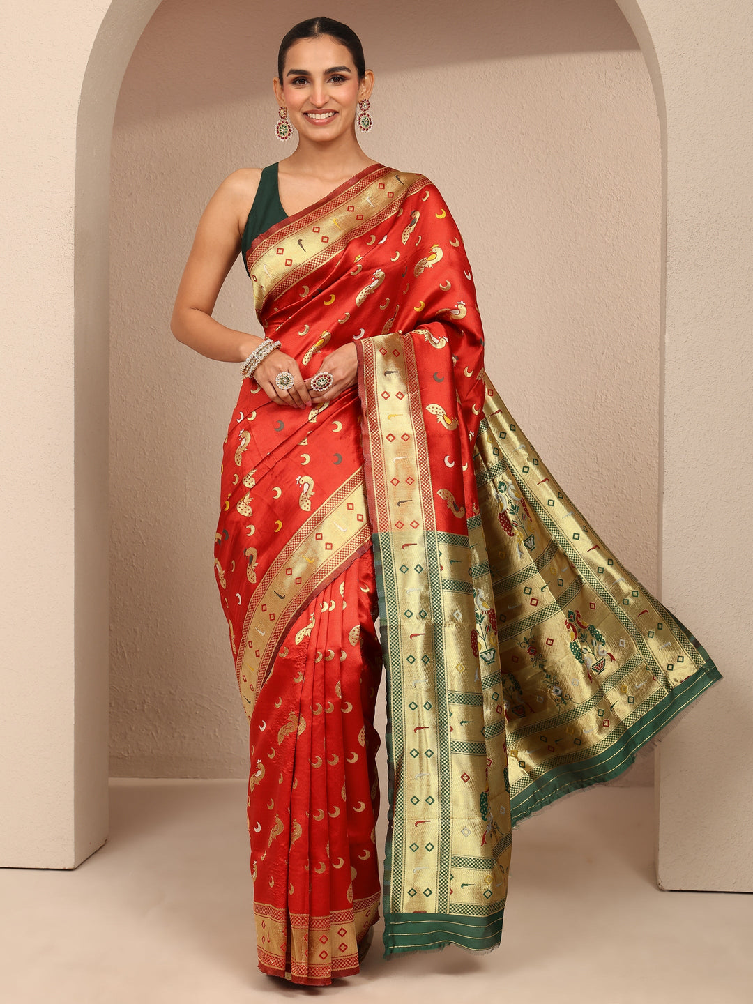 Orange Woven Design Silk Blend Banarasi Saree With Unstitched Blouse Piece
