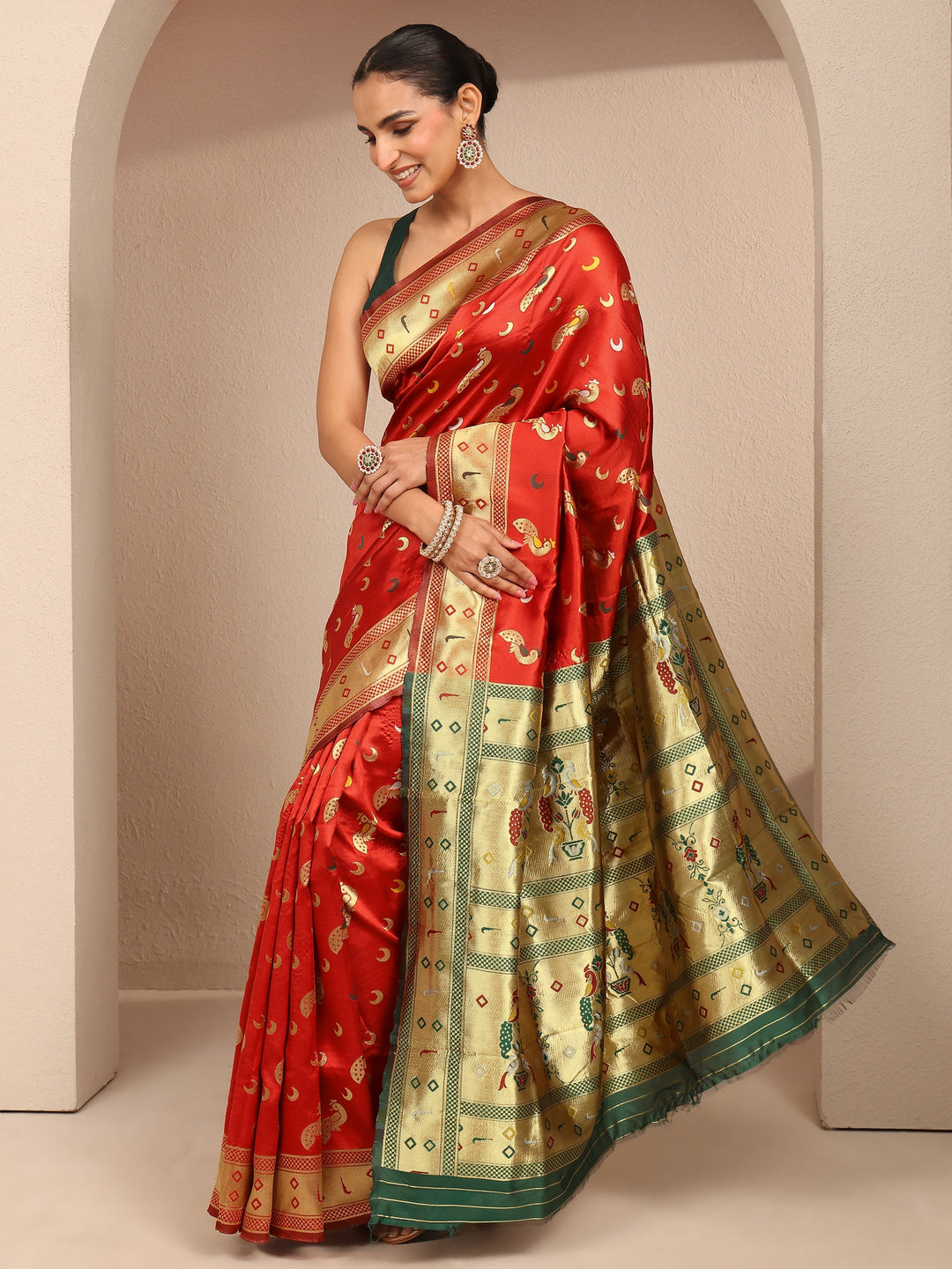 Orange Woven Design Silk Blend Banarasi Saree With Unstitched Blouse Piece