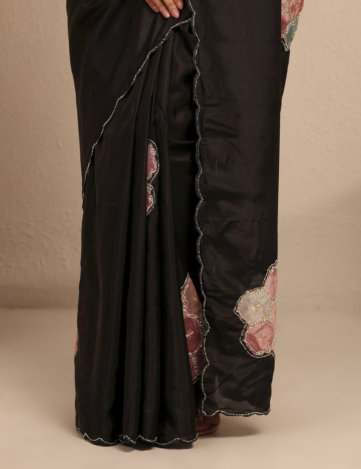 Black Geometric Embellished Silk Blend Saree With Unstitched Blouse Piece