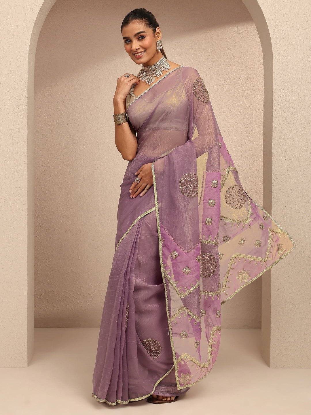 Lavender Embellished Silk Blend Saree With Unstitched Blouse Piece