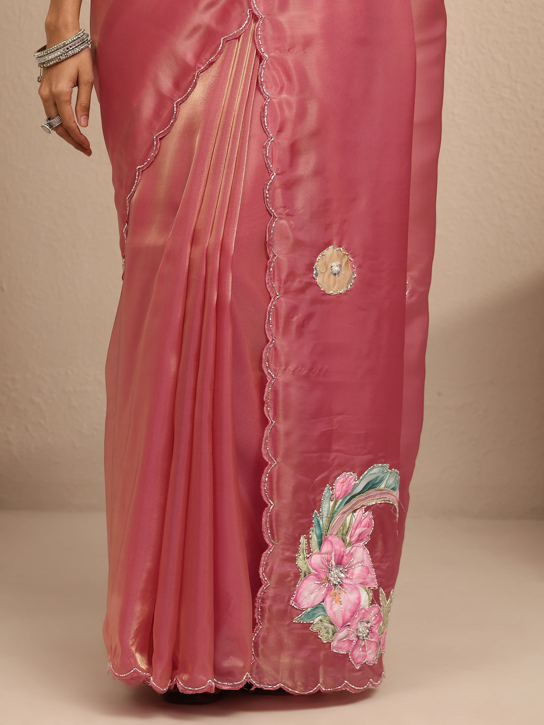Pink Embellished Silk Blend Saree With Unstitched Blouse Piece