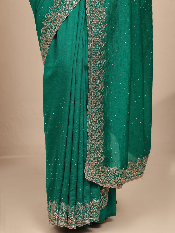 Green Embellished Silk Blend Saree With Unstitched Blouse Piece