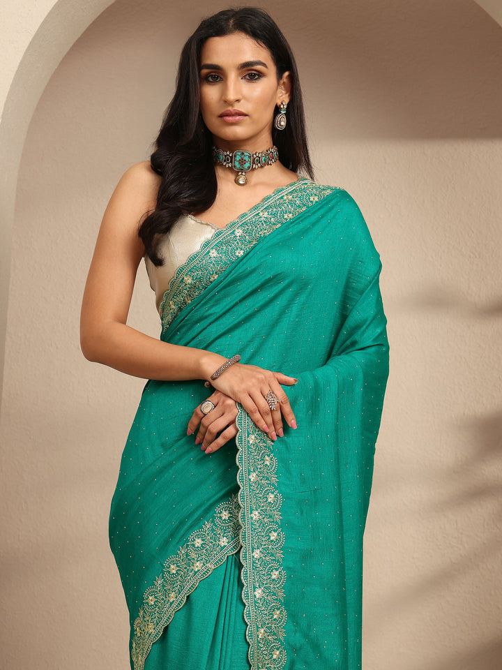 Green Embellished Silk Blend Saree With Unstitched Blouse Piece